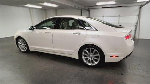 2016 Lincoln MKZ Hybrid Base