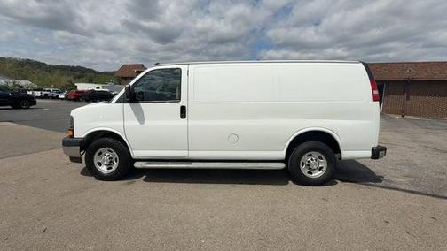 2022 Chevrolet Express 2500 RWD 2500 Regular Wheelbase WT