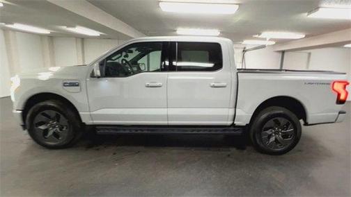 2024 Ford F-150 Lightning LARIAT