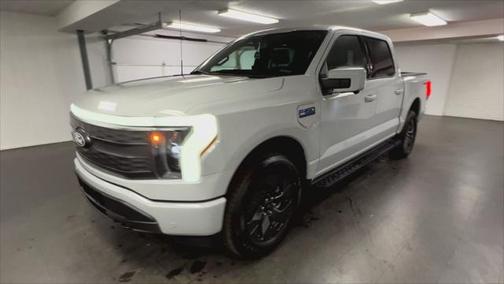 2024 Ford F-150 Lightning LARIAT