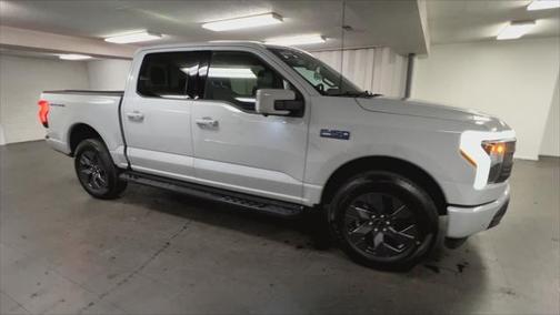 2024 Ford F-150 Lightning LARIAT