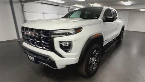 2023 GMC Canyon AT4