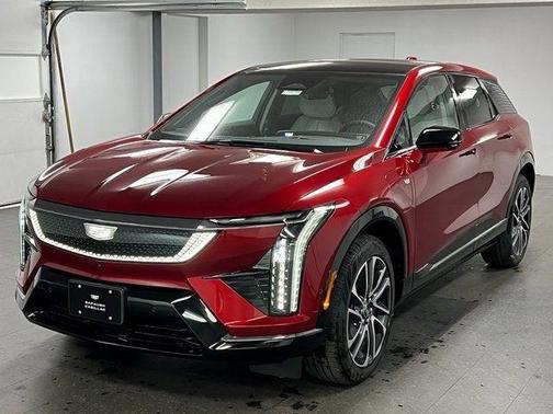 2025 Cadillac OPTIQ Sport 2 AWD