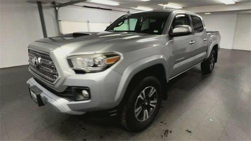 2017 Toyota Tacoma SR5