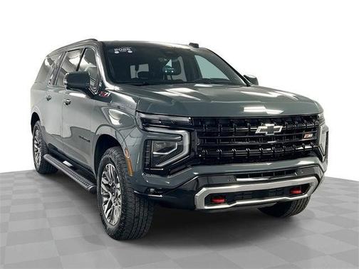 2025 Chevrolet Suburban 4WD Z71
