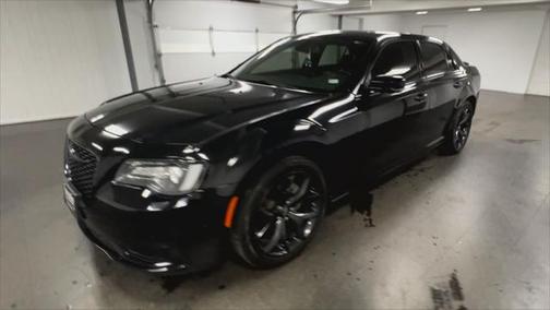 2022 Chrysler 300 S