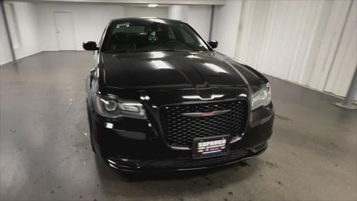 2022 Chrysler 300 S