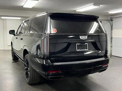 2026 Cadillac Escalade ESV Sport Platinum