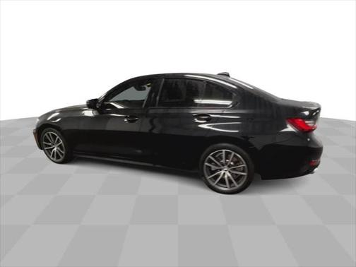2022 BMW 330 xDrive