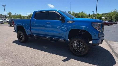 2024 GMC Sierra 1500 AT4