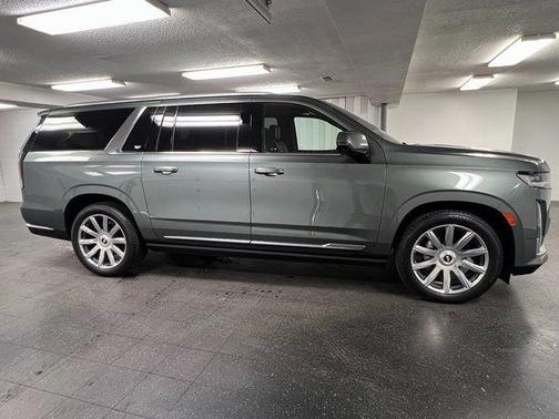 2024 Cadillac Escalade ESV Premium Luxury Platinum
