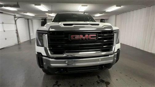 2025 GMC Sierra 2500 Base