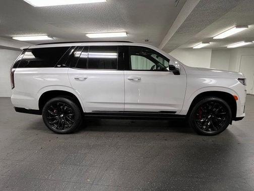 2022 Cadillac Escalade Sport Platinum