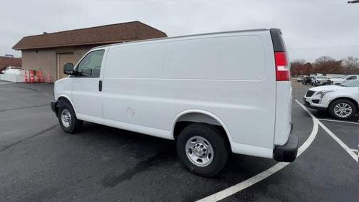 Summit White 2025 Chevrolet Express 2500 LT