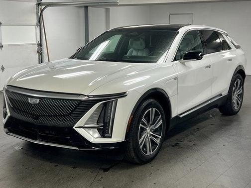 2024 Cadillac LYRIQ Luxury w/1SD