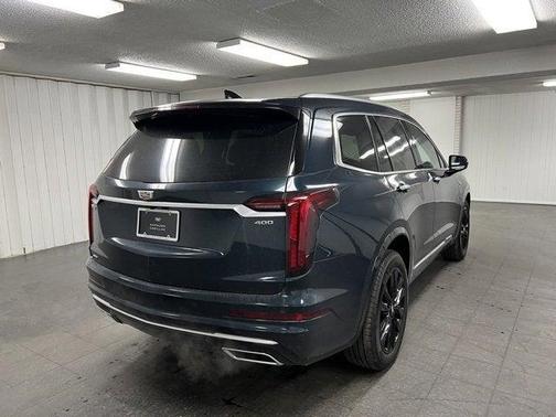 2025 Cadillac XT6 Premium Luxury AWD