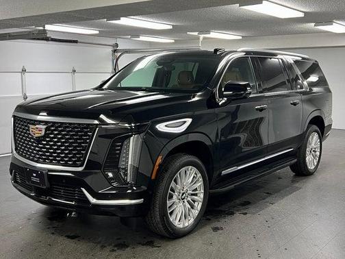 2025 Cadillac Escalade ESV Premium Luxury