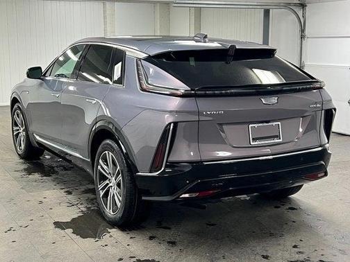 2025 Cadillac LYRIQ Luxury w/1SC