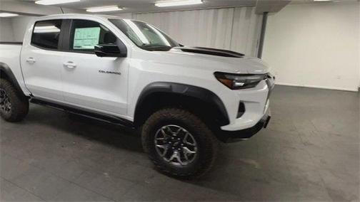 2025 Chevrolet Colorado ZR2