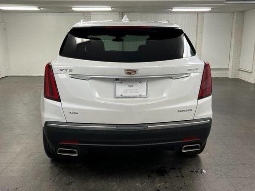 2025 Cadillac XT5 Luxury
