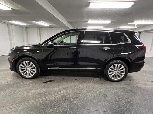 2023 Cadillac XT6 Premium Luxury AWD