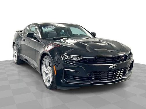 Black 2019 Chevrolet Camaro 2SS