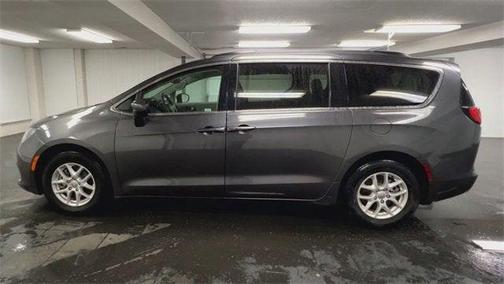 2020 Chrysler Voyager LXI