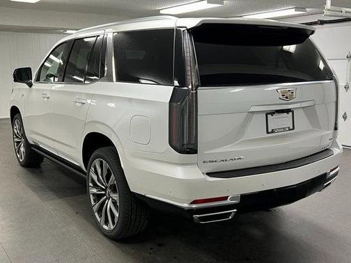 2025 Cadillac Escalade Premium Luxury