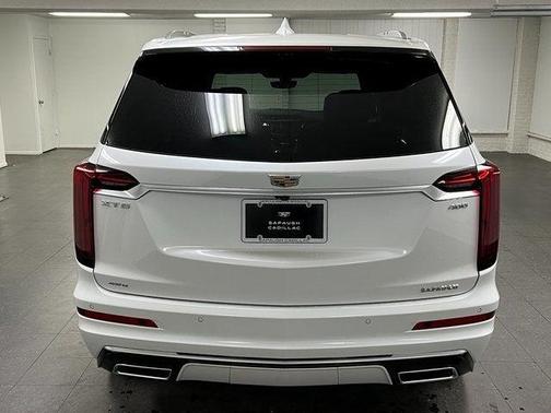 2025 Cadillac XT6 Premium Luxury AWD