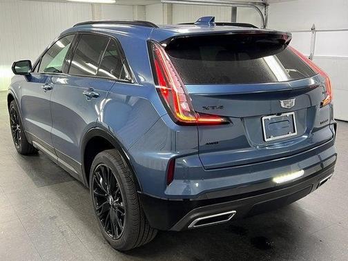 2025 Cadillac XT4 Sport