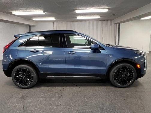 2025 Cadillac XT4 Sport