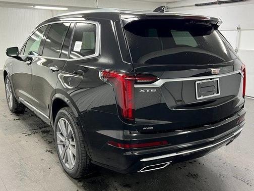 2025 Cadillac XT6 Premium Luxury AWD