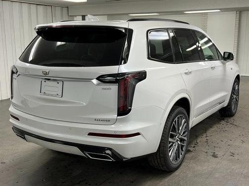 2025 Cadillac XT6 Sport AWD