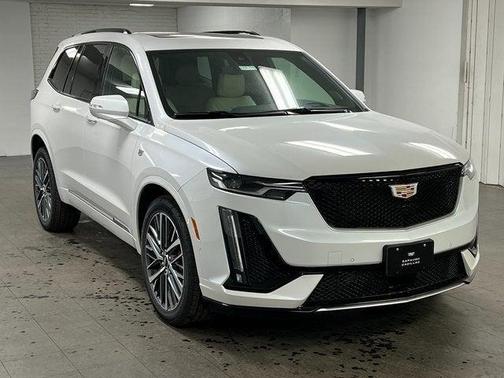 2025 Cadillac XT6 Sport AWD