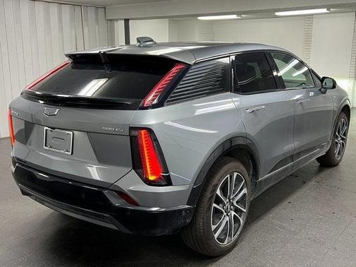 2025 Cadillac OPTIQ Sport 1 AWD