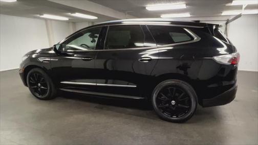 2023 Buick Enclave Essence AWD