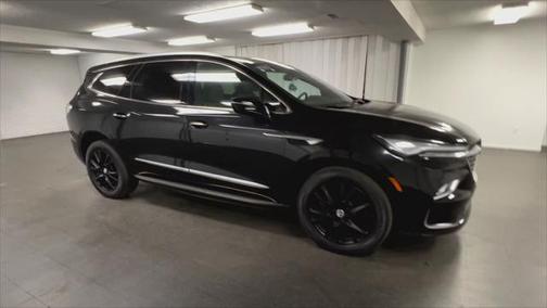 2023 Buick Enclave Essence AWD