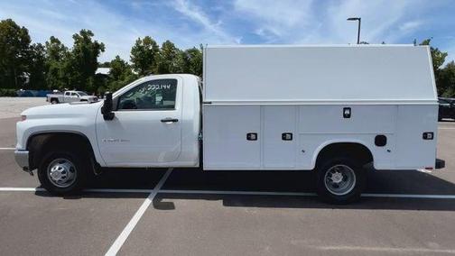 Summit White 2025 Chevrolet Silverado 3500 WT