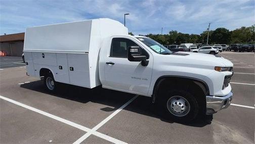 2025 Chevrolet Silverado 3500 WT
