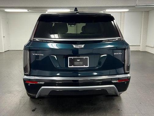 2026 Cadillac VISTIQ Luxury