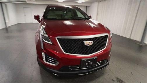 2020 Cadillac XT5 Sport