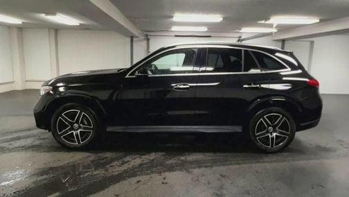 Black 2023 Mercedes-Benz GLC 300 4MATIC