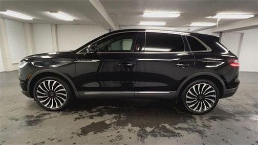 2022 Lincoln Nautilus Black Label