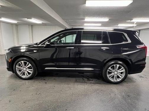 2024 Cadillac XT6 Premium Luxury AWD