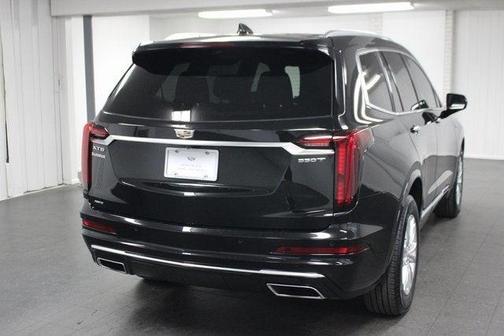 2022 Cadillac XT6 Luxury AWD