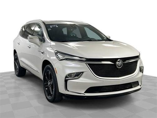 2024 Buick Enclave Essence FWD