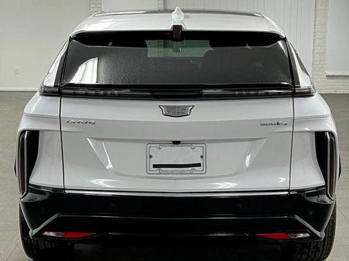 2025 Cadillac LYRIQ Luxury w/1SC