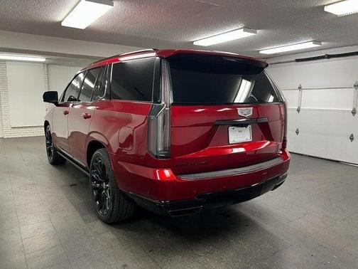 2025 Cadillac Escalade Sport Platinum