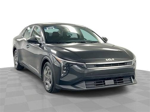 2025 Kia K4 LX