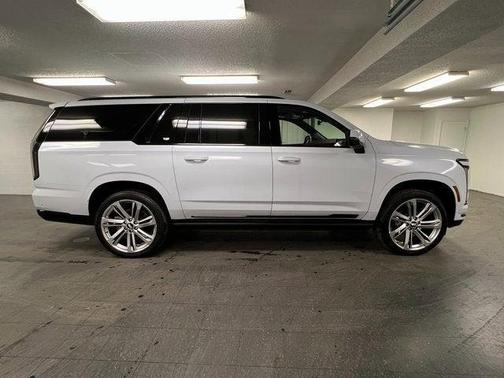 2026 Cadillac Escalade ESV Sport Platinum